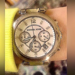 Michael Kors diamond accent chronograph stainless steel watch, new battery EUC